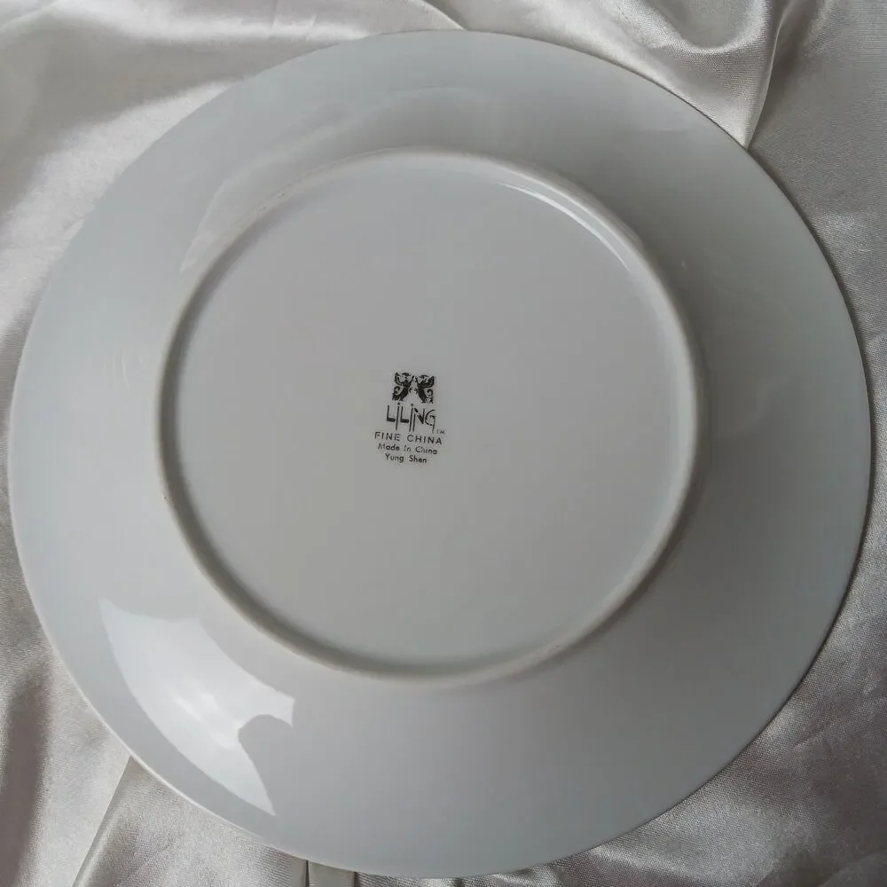 Vintage Blooming by Liling Salad Plate